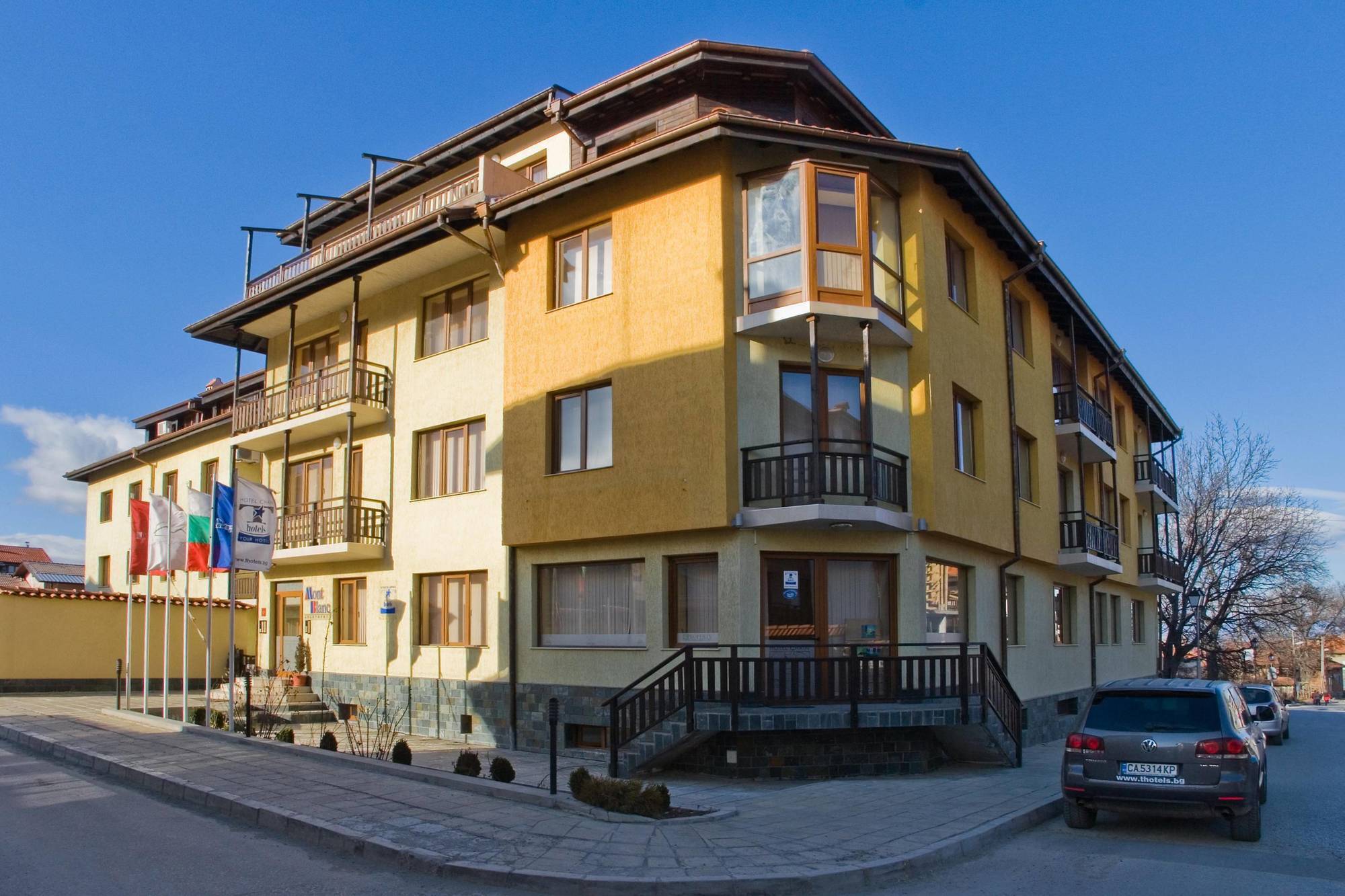 Mont Blanc Aparthotel Банско Екстериор снимка